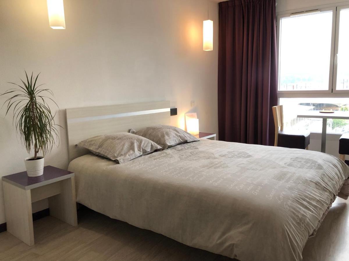 Family Saint Vincent - Studio 2 Pers - 100M Gare Lourdes - Wifi Екстер'єр фото